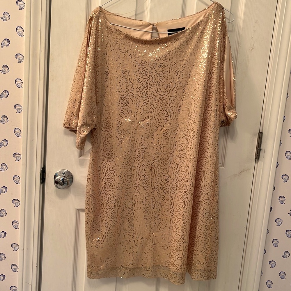 Hailey Logan by Adrianna Papell Gold Sequin Dress